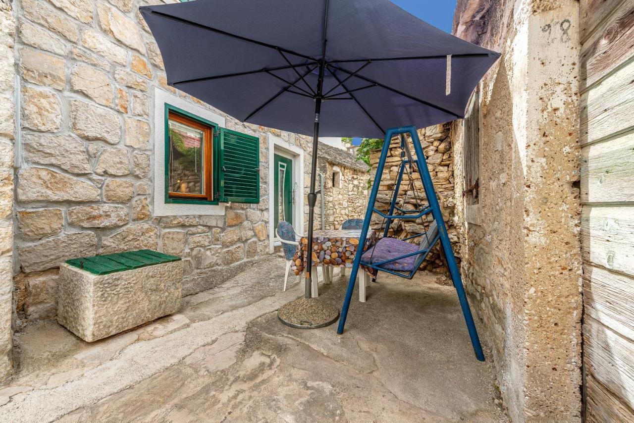 Apartment Bura Primošten المظهر الخارجي الصورة