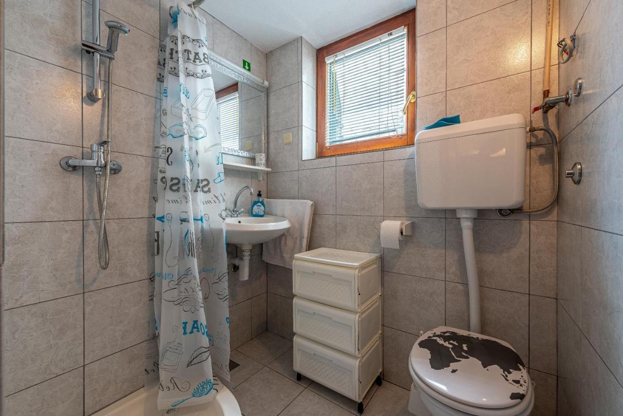 Apartment Bura Primošten المظهر الخارجي الصورة