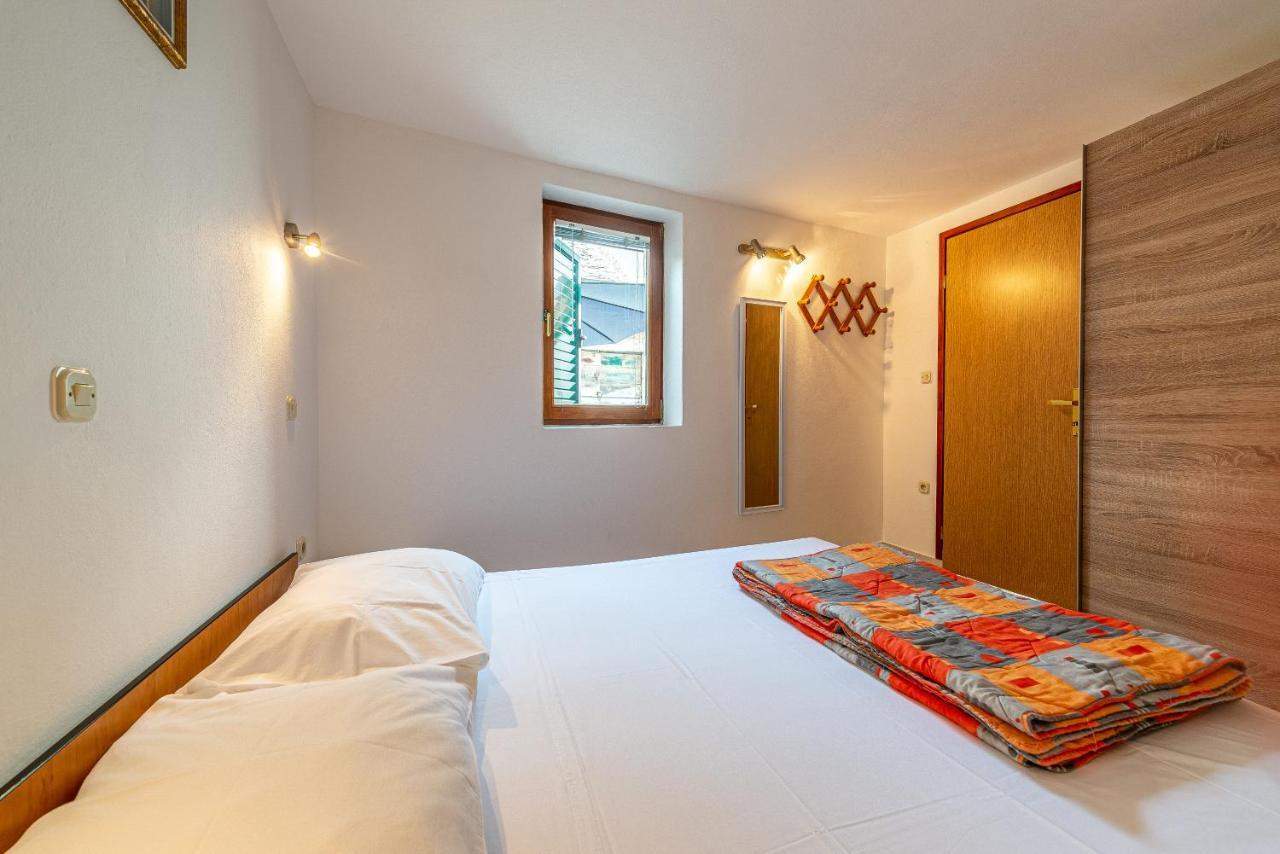 Apartment Bura Primošten المظهر الخارجي الصورة